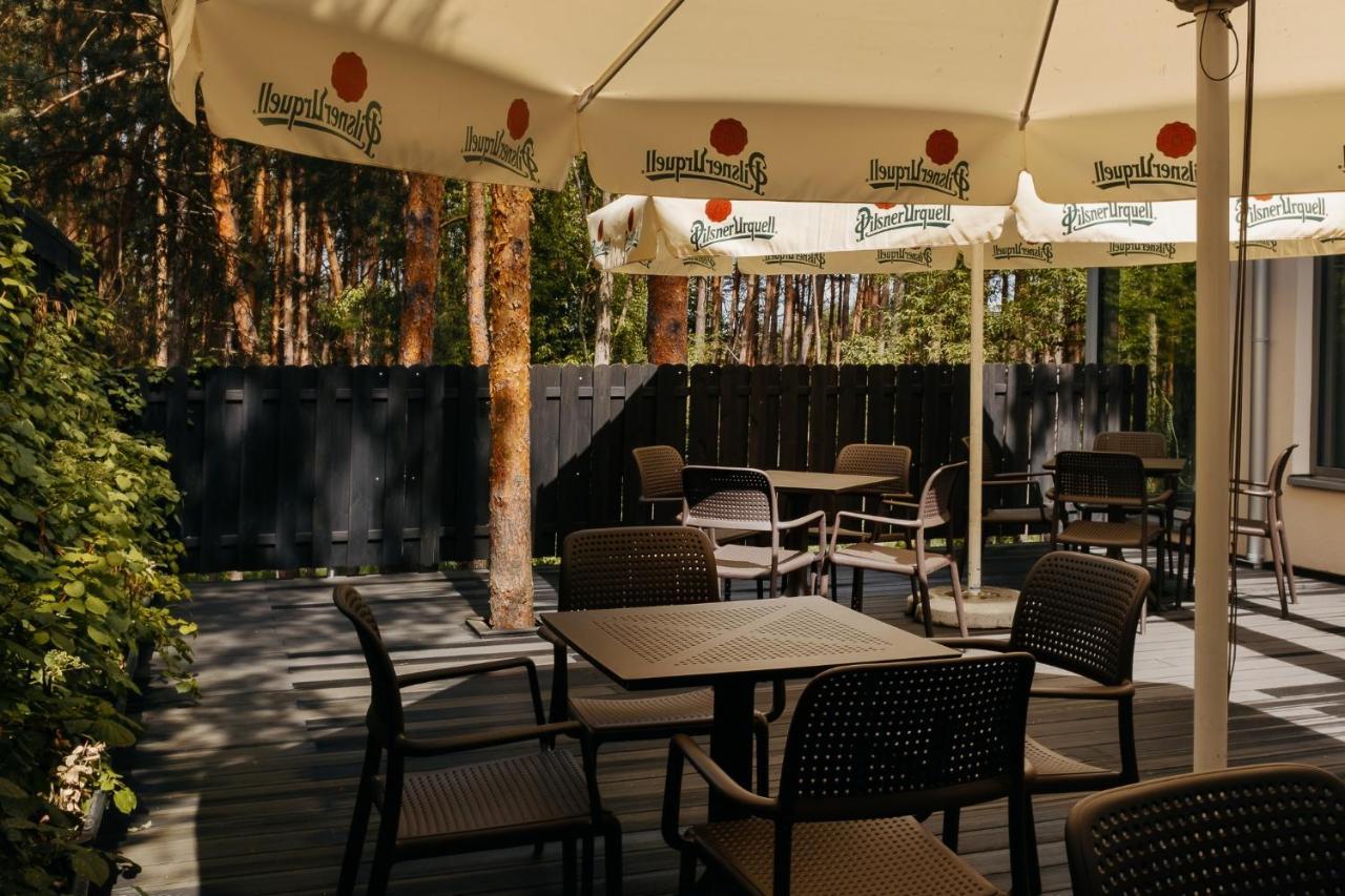 Hotel Uroczysko Cedzyna Exterior foto